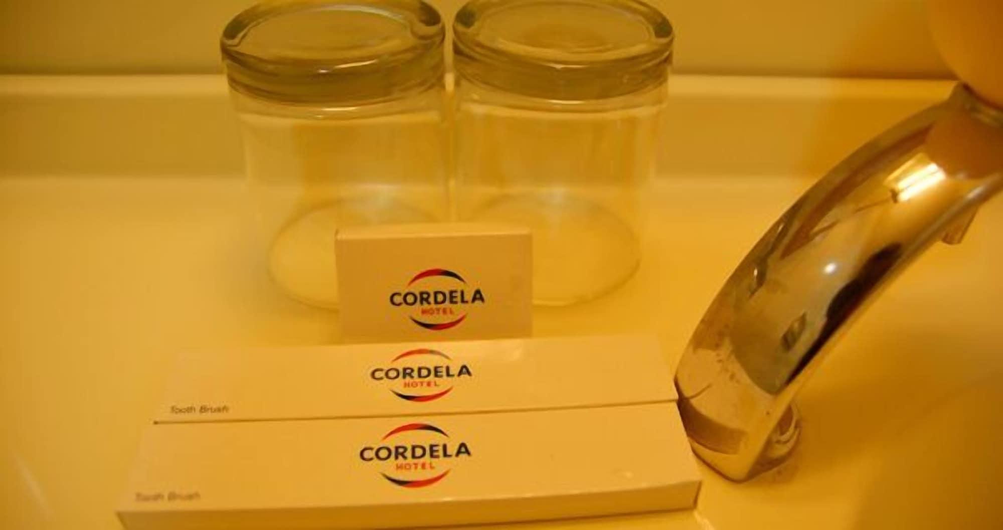 Cordela Hotel Cirebon Eksteriør billede
